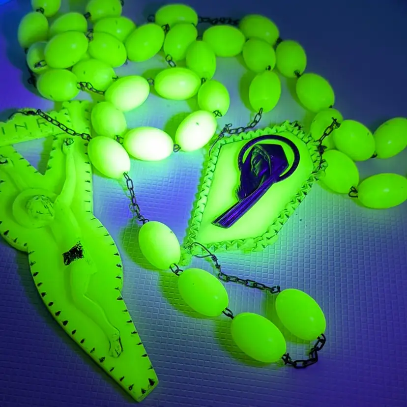 1930-40's Catholic Rosary Glow In the Dark Faith Hope Love Ave Maria