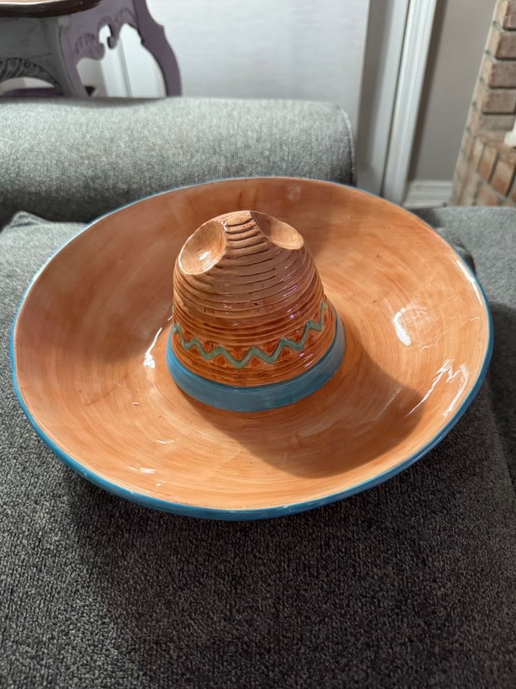 Vintage Sombrero-Shaped Ceramic Serving Dish