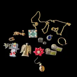Mixed Lot Of Jewelry