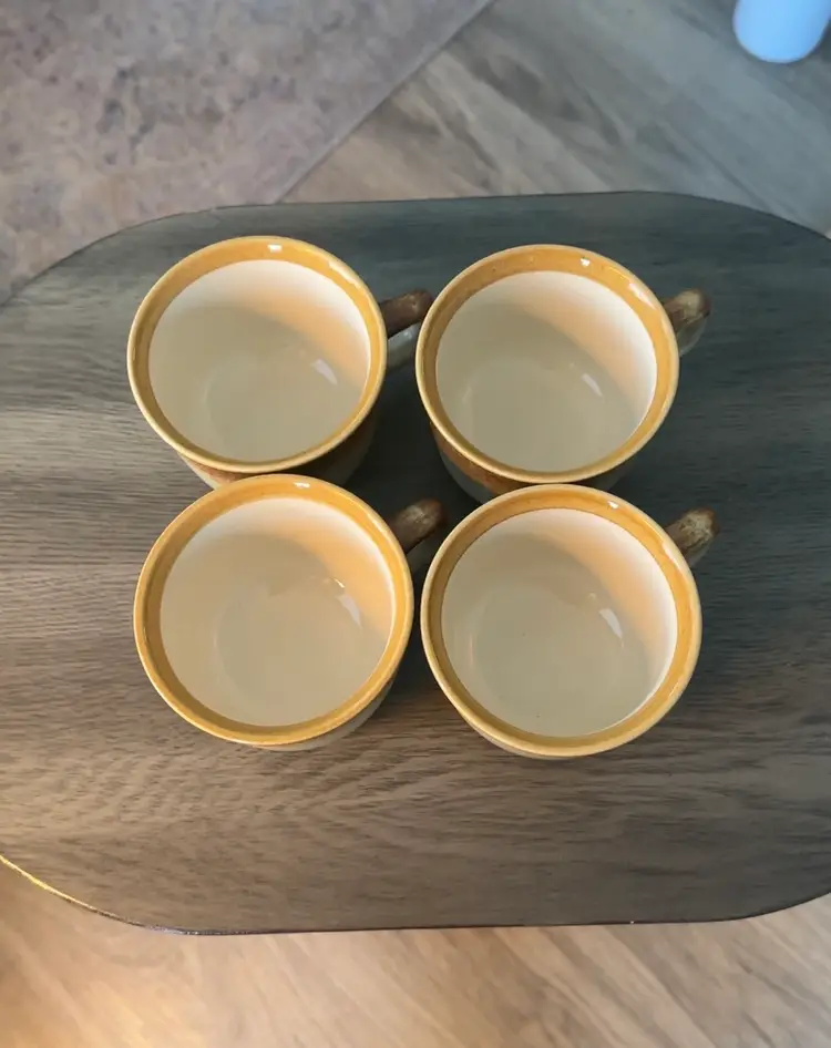 Set Of Four Vintage Mikasa Whole Wheat E8000 Stoneware Mugs Speckled Design