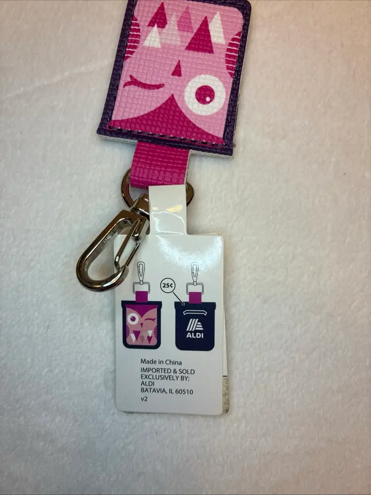 ALDI Quarter Holder Keeper Pink Owl Wine NEW 2019 Keychain NWT
