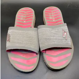 Skechers Scandals Size 8