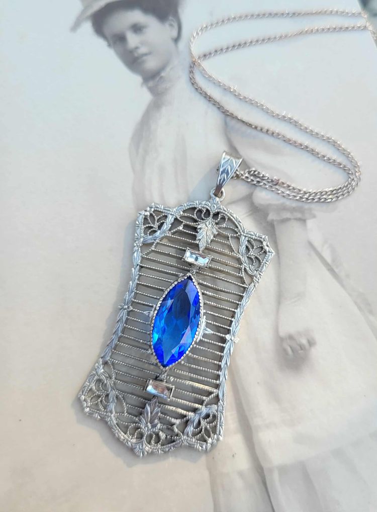 Antique 1920s Art Deco Sterling Silver Filigree Blue Stone Pendant Necklace Vtg