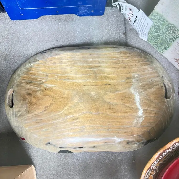 BATEA WOOD TRAY 
Hand Painted Lacquerware 
Mexican Folk Art