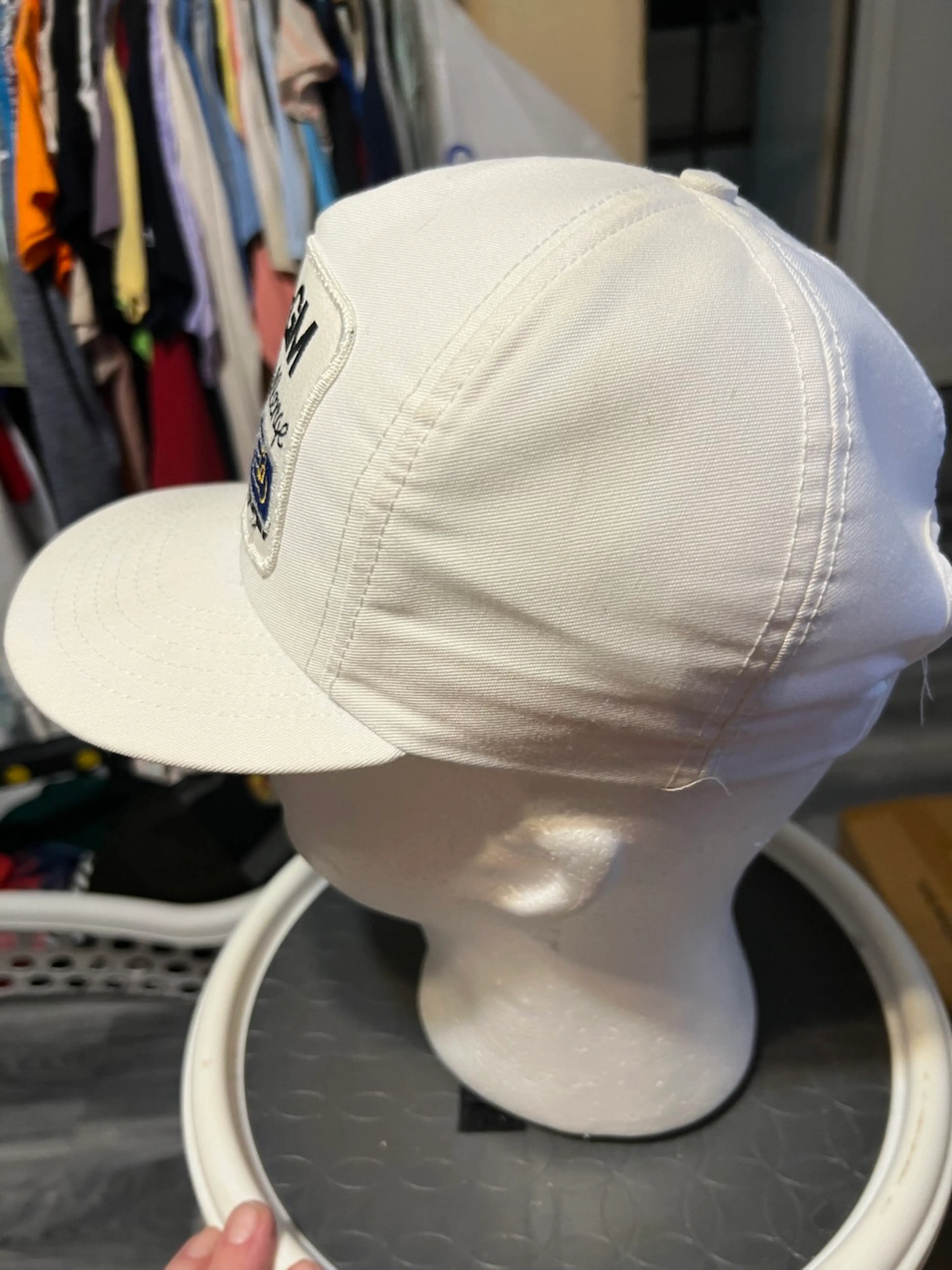 Image 2 of 6