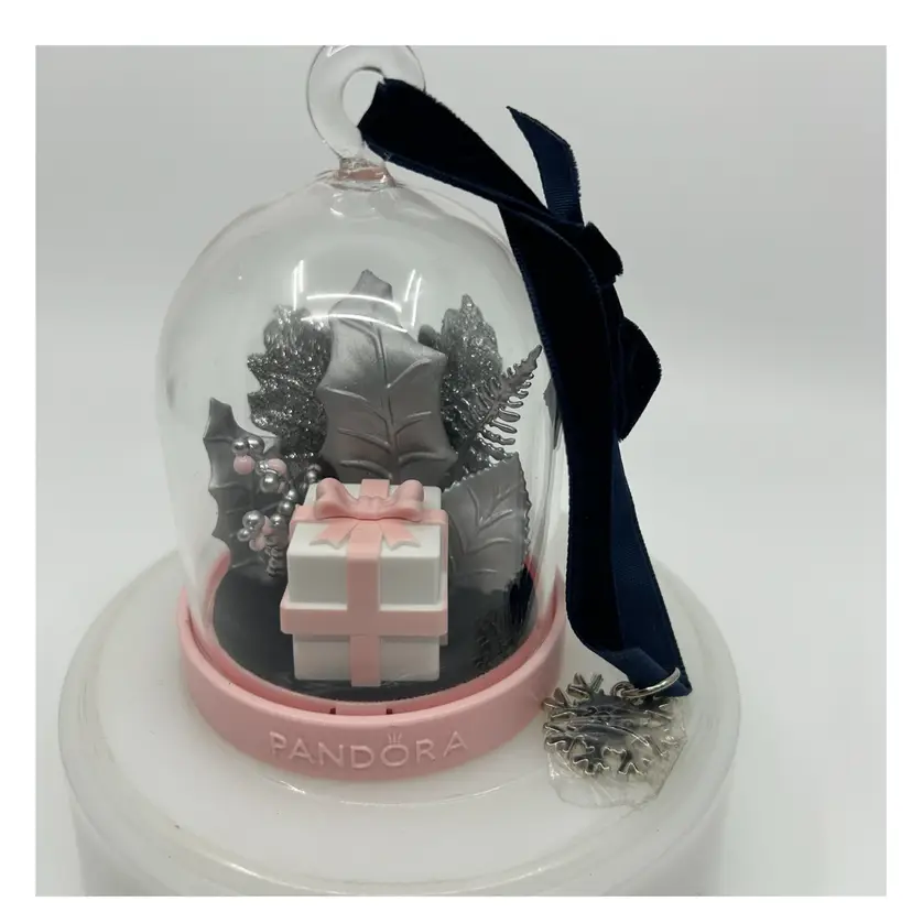 Pandora limited edition 2019 Holiday Christmas Tree Ornament + Charm