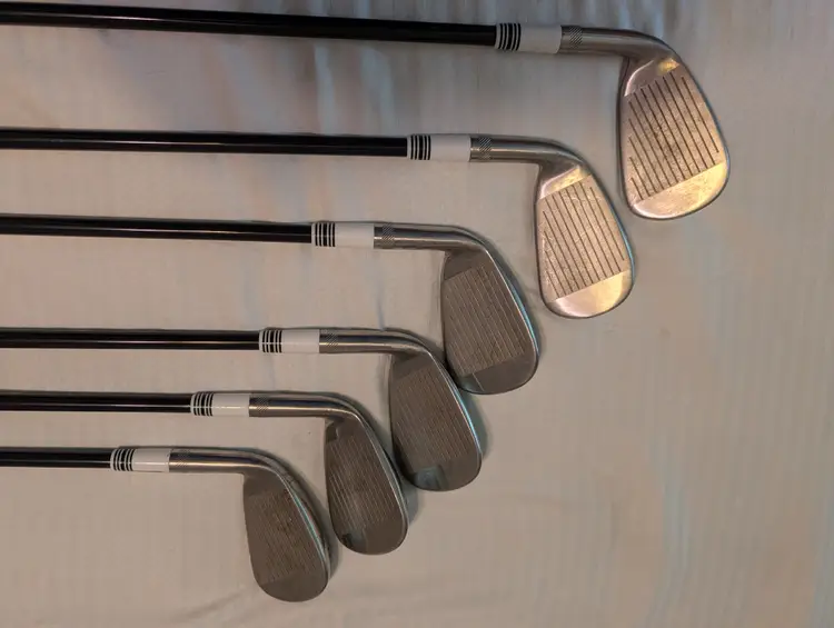 2025 Sub70 699 Pro V3 Irons 5-PW Regular Graphite MMT Shafts Right Handed