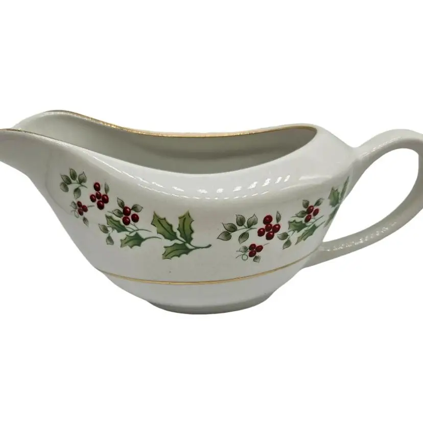 GIBSON Christmas Charm Delight Holiday Harmony Gravy Boat