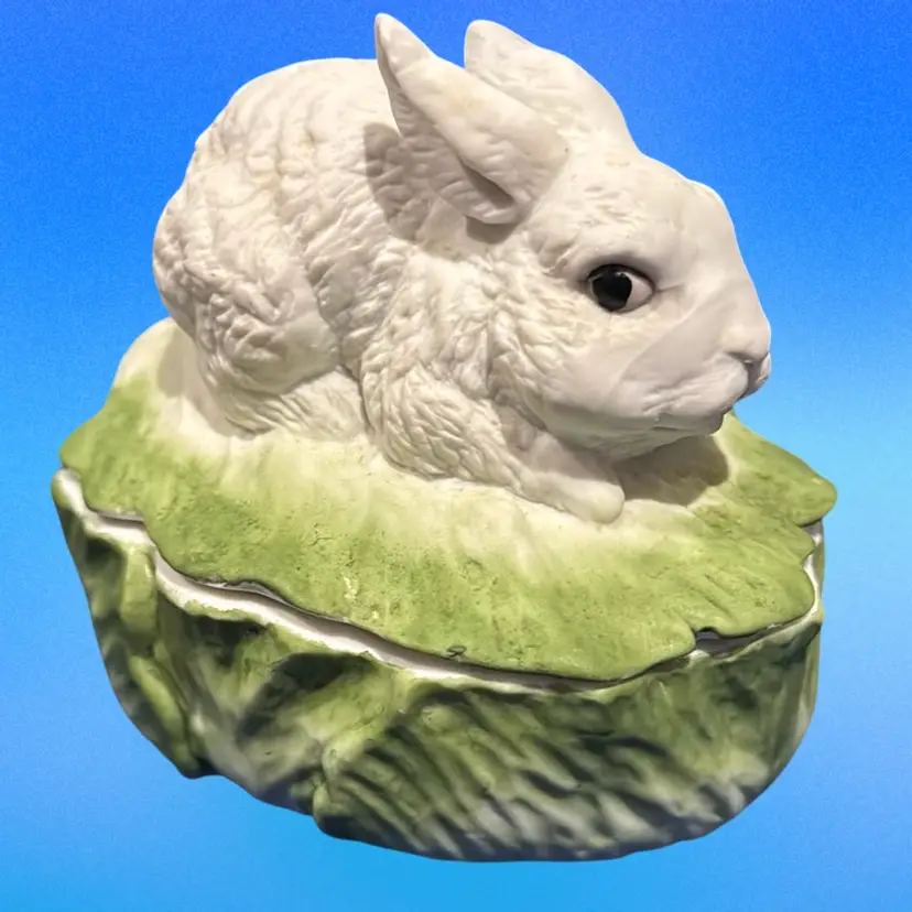 Bisque Bunny Trinket Box