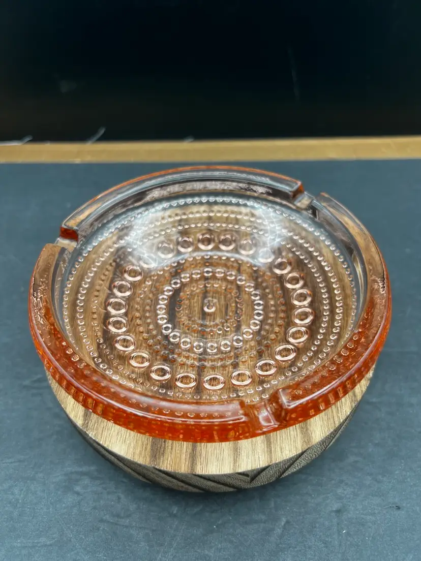 #887B Beautiful Pink Depression Glass 5” Round Hobnail Ashtray 
UV Reactive To A Bright Pink.