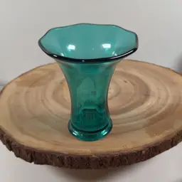 Indiana Glass Smooth Panel Peacock Blue Vase 5”