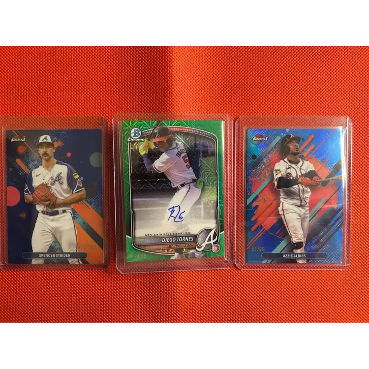 Atlanta Braves Team Lot - Auto, #