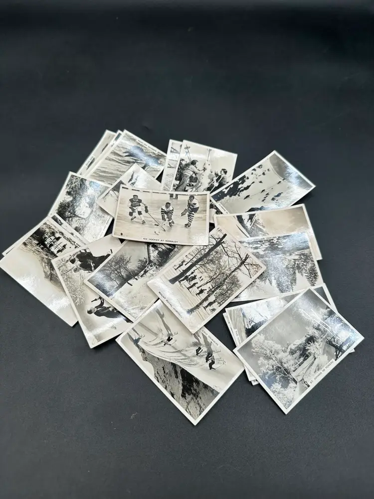 #08 PICK ONE! Black & White Winter Themed Vintage Cigarette Cards