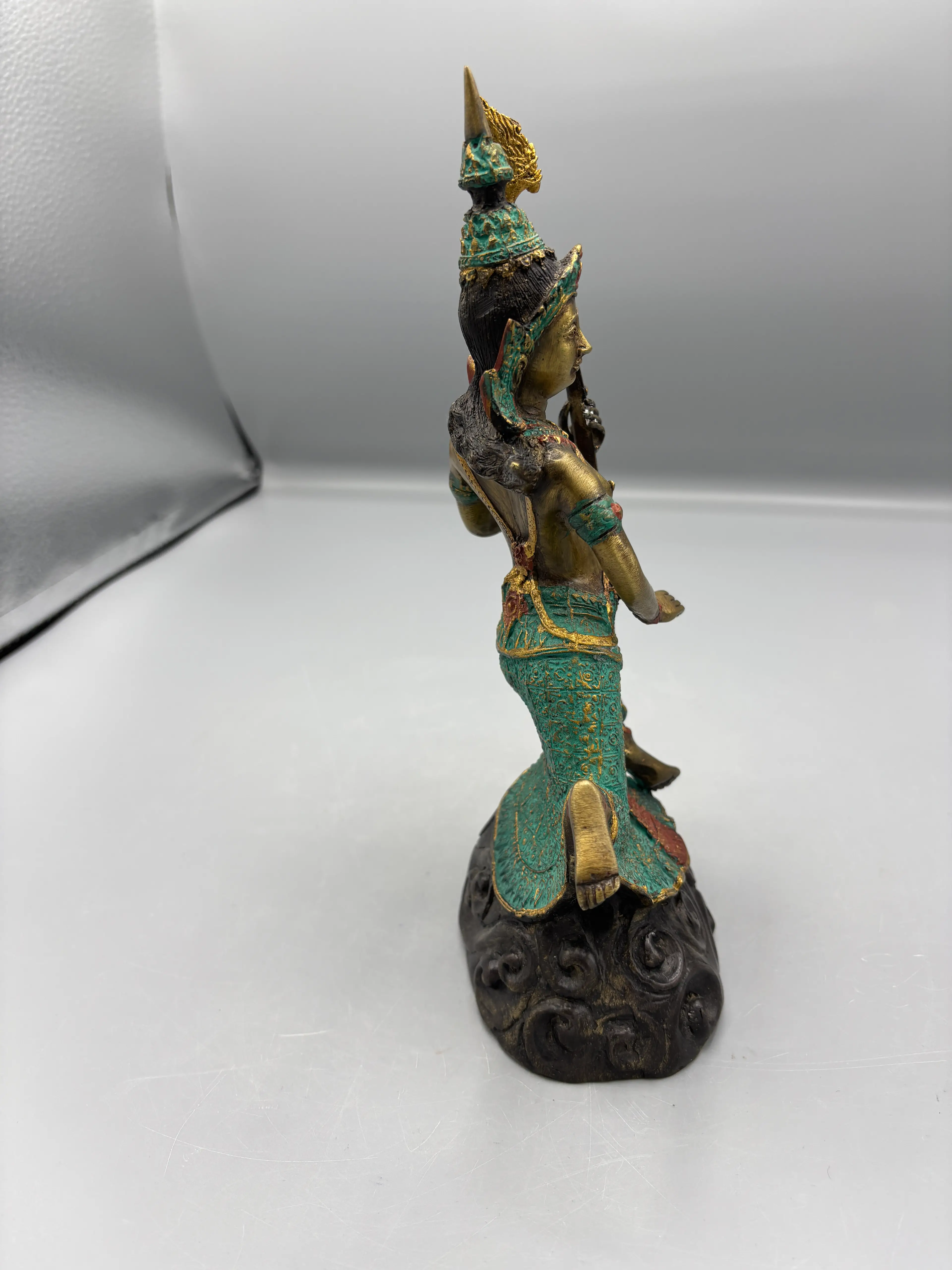 Image 4 of 5
