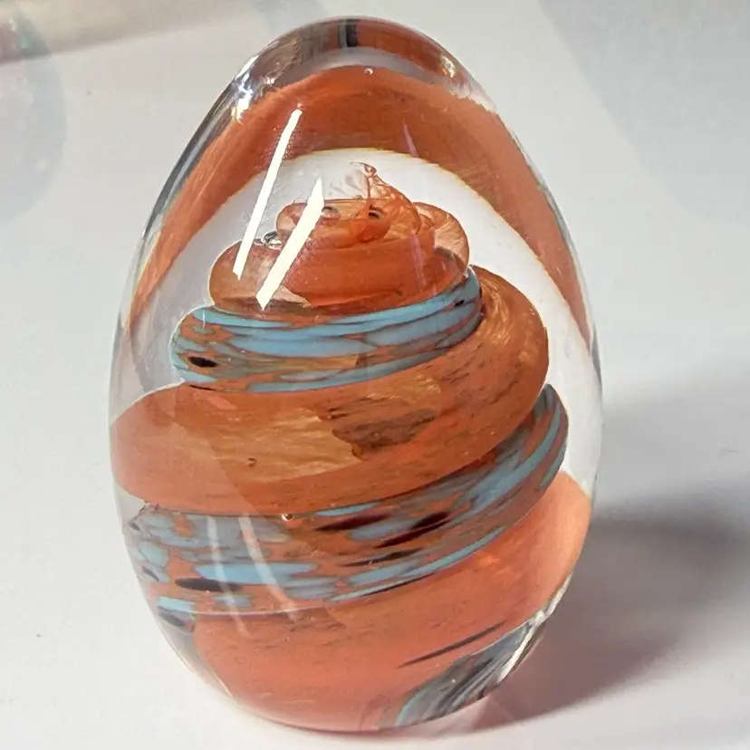 Höglund Art Glass Double Controlled Bubble Swirl Egg Shaped Paperweight 2.75”