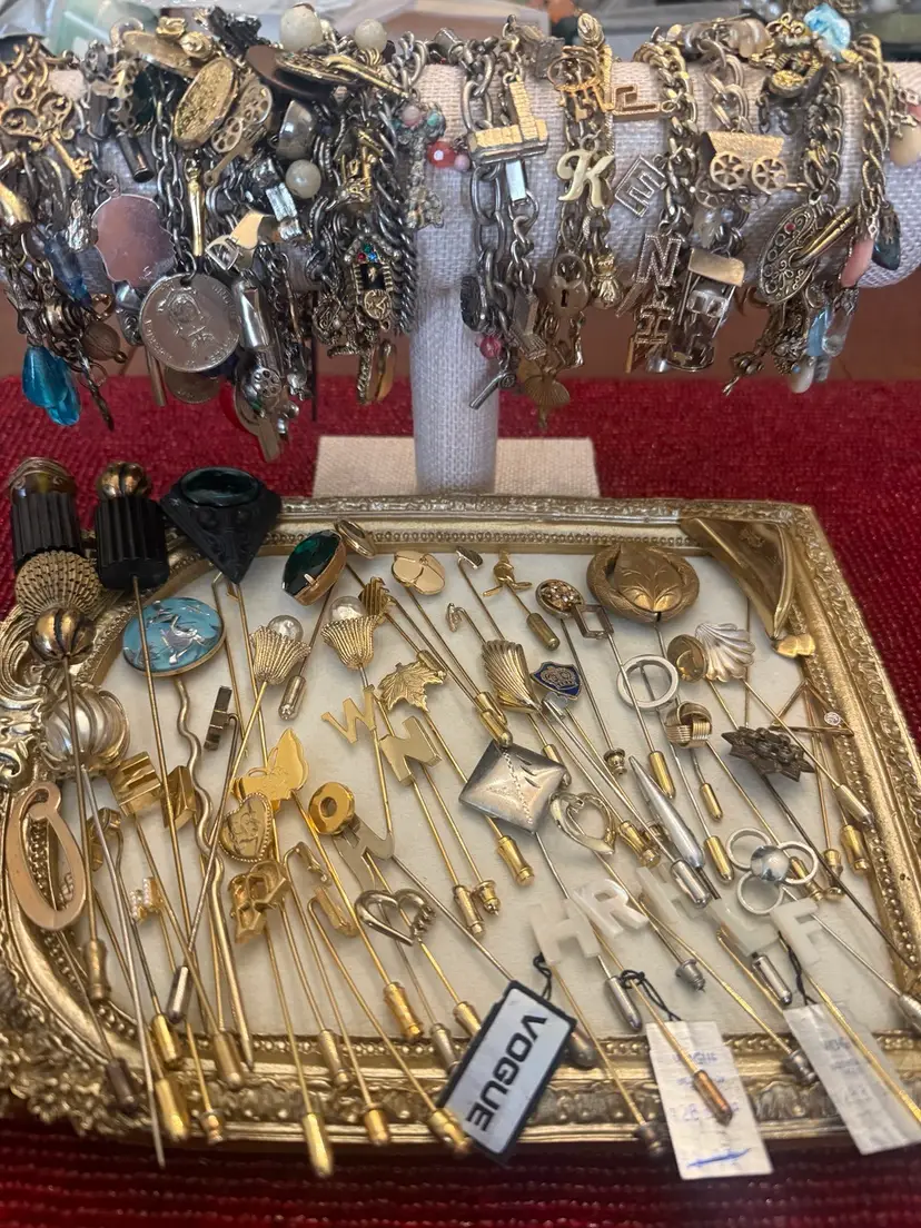 Livestream thumbnail