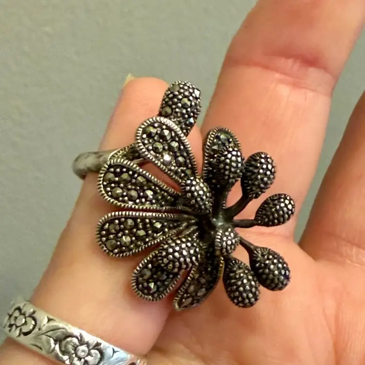 Vintage KTH 925 Sterling Silver Marcasite 3D Flower Ring Size 8,  8.9g