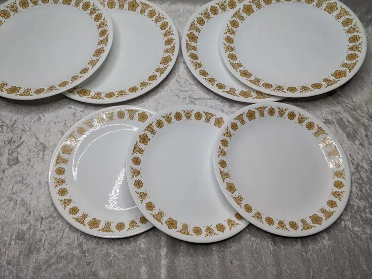 Corelle Butterfly Gold Dinnerware 10IN 4 Dinner 8.5" 3 salad Lunch Plates Vintage Livingware Made In USA 70s 80s Grandmas Kitchen Holiday