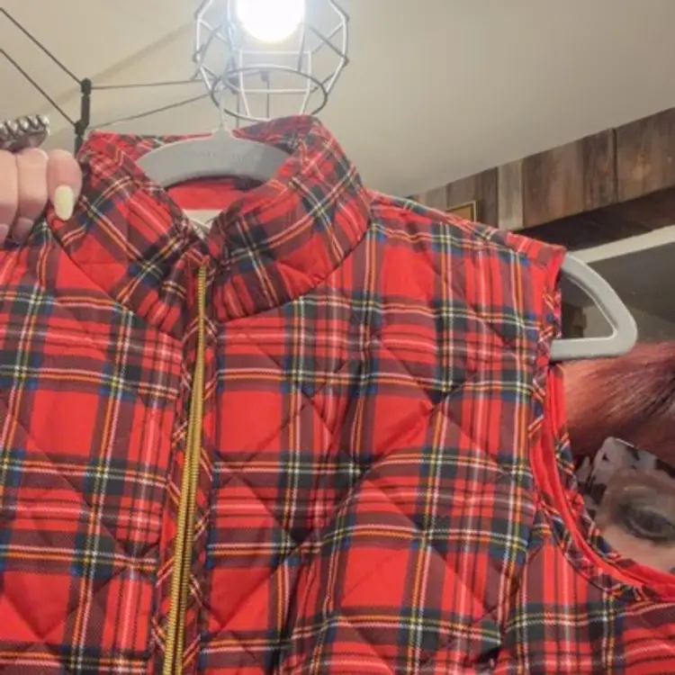 #102 - Rogue Vintage Fashion Item