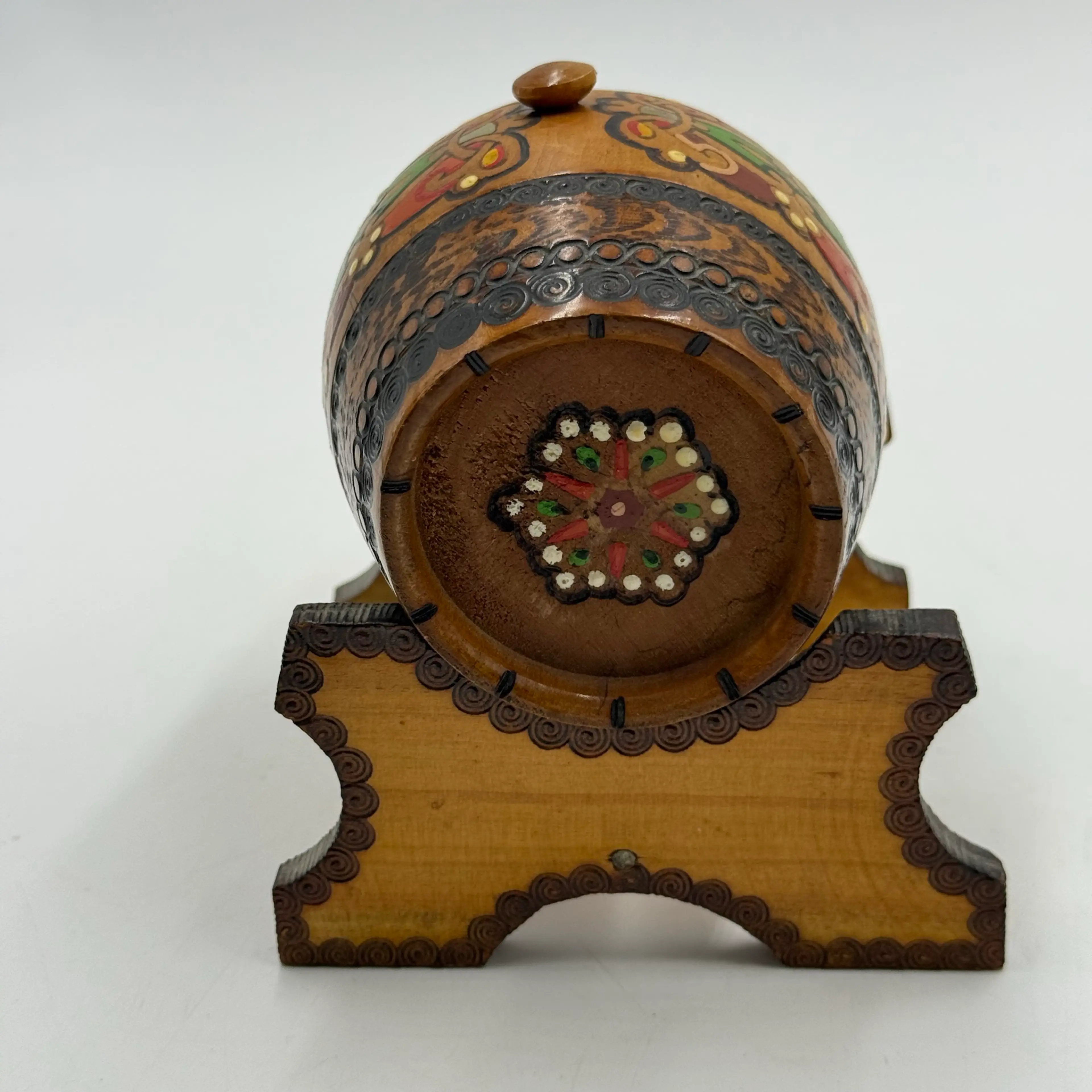 Image 4 of 12