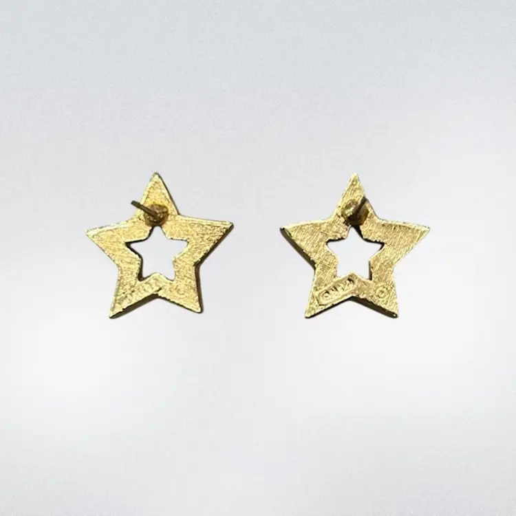 Vintage Avon Gold Tone “Wish Upon A Star” Rhinestone Pierced Earrings