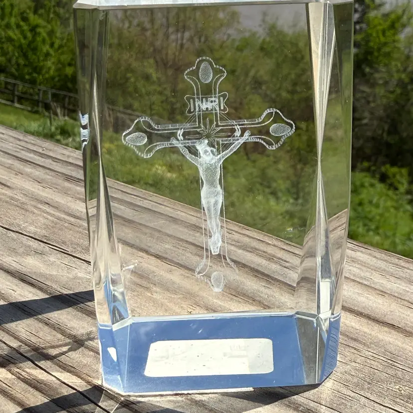 #17 - $10 Paperweight