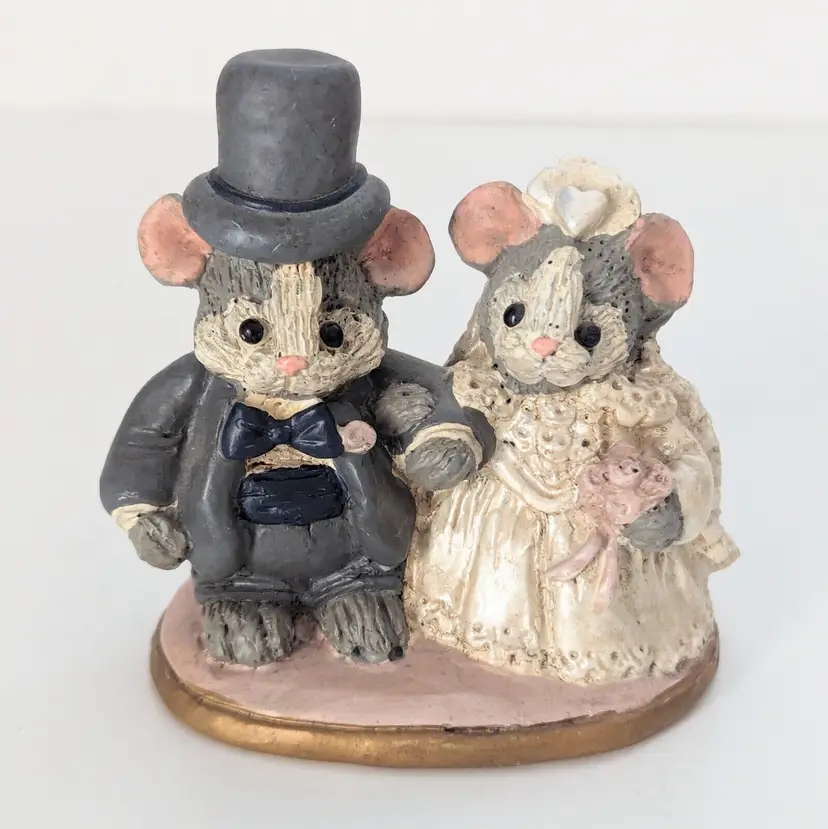 Vintage Bride and Groom Mice Mouse Couple Figurine Cake Topper 3.5" H