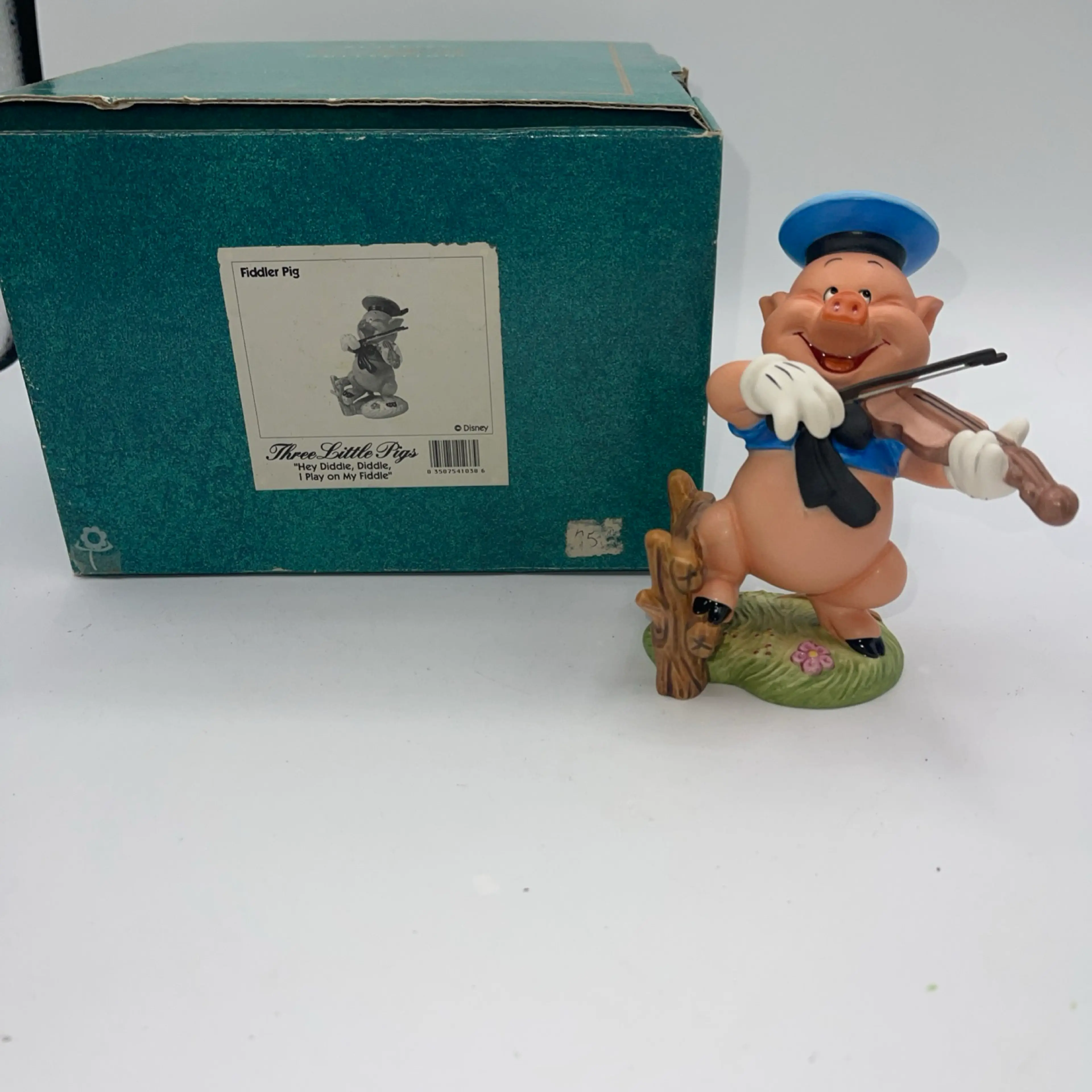 Image 2 of 8