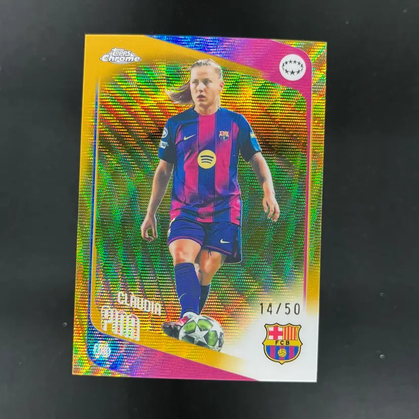 Claudia Pina 2025/26 Topps Chrome UWCL Gold Wave /50 Barcelona Soccer Card