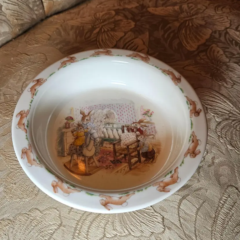 Royal Doulton Vintage 1988 Bunnykins Fine Bone China Bowl