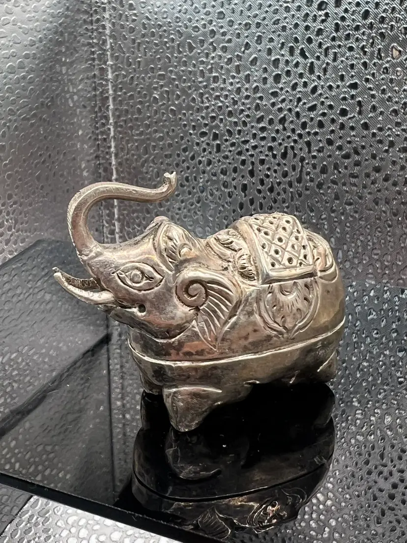 Antique Indian Mughal Empire  Solid Sterling Silver Elephant Trinket Box.