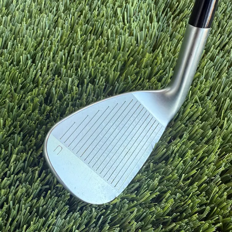 Ping G440 Black Dot Utility Wedge With R300 Dynamic Gold Shaft