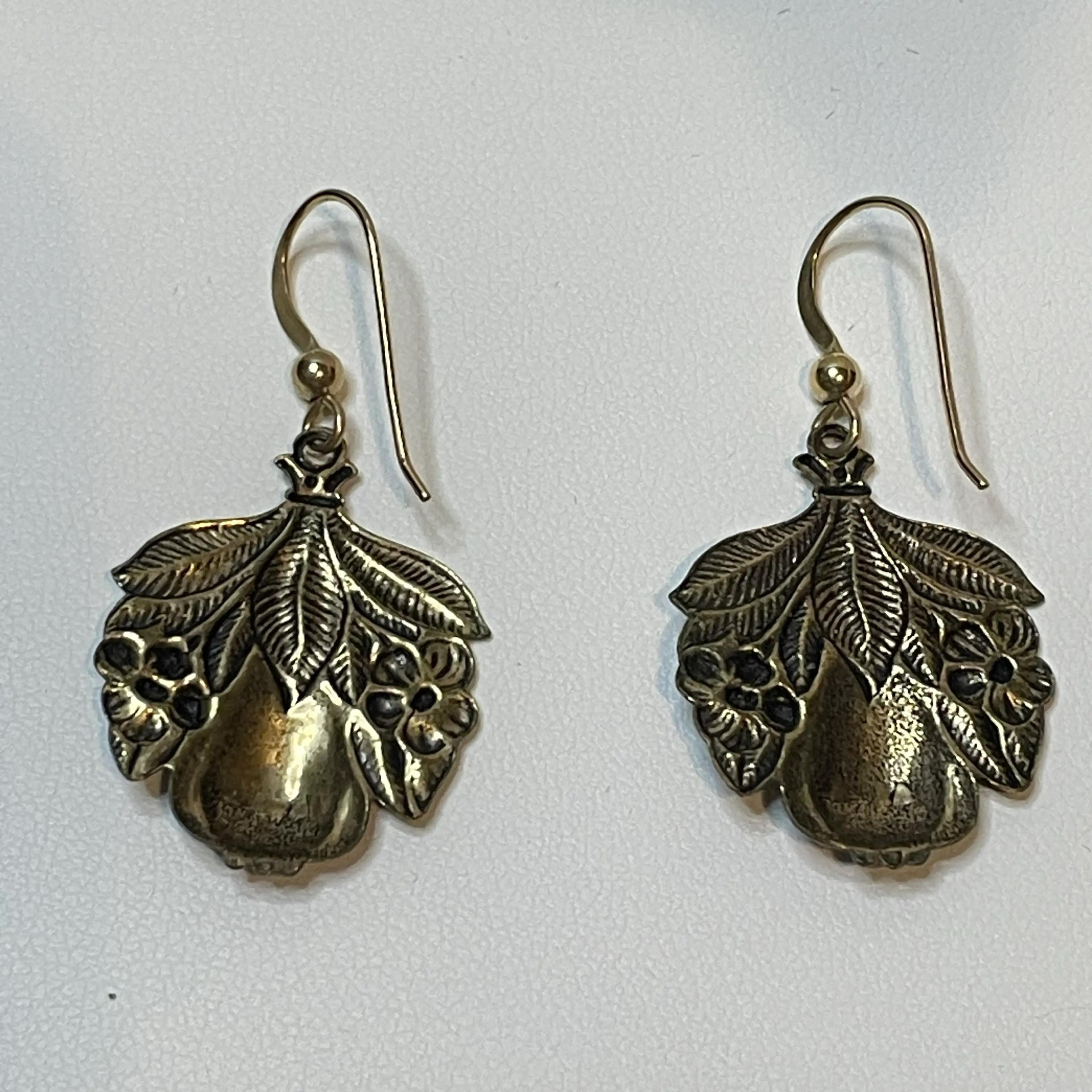 Image 2 of 3