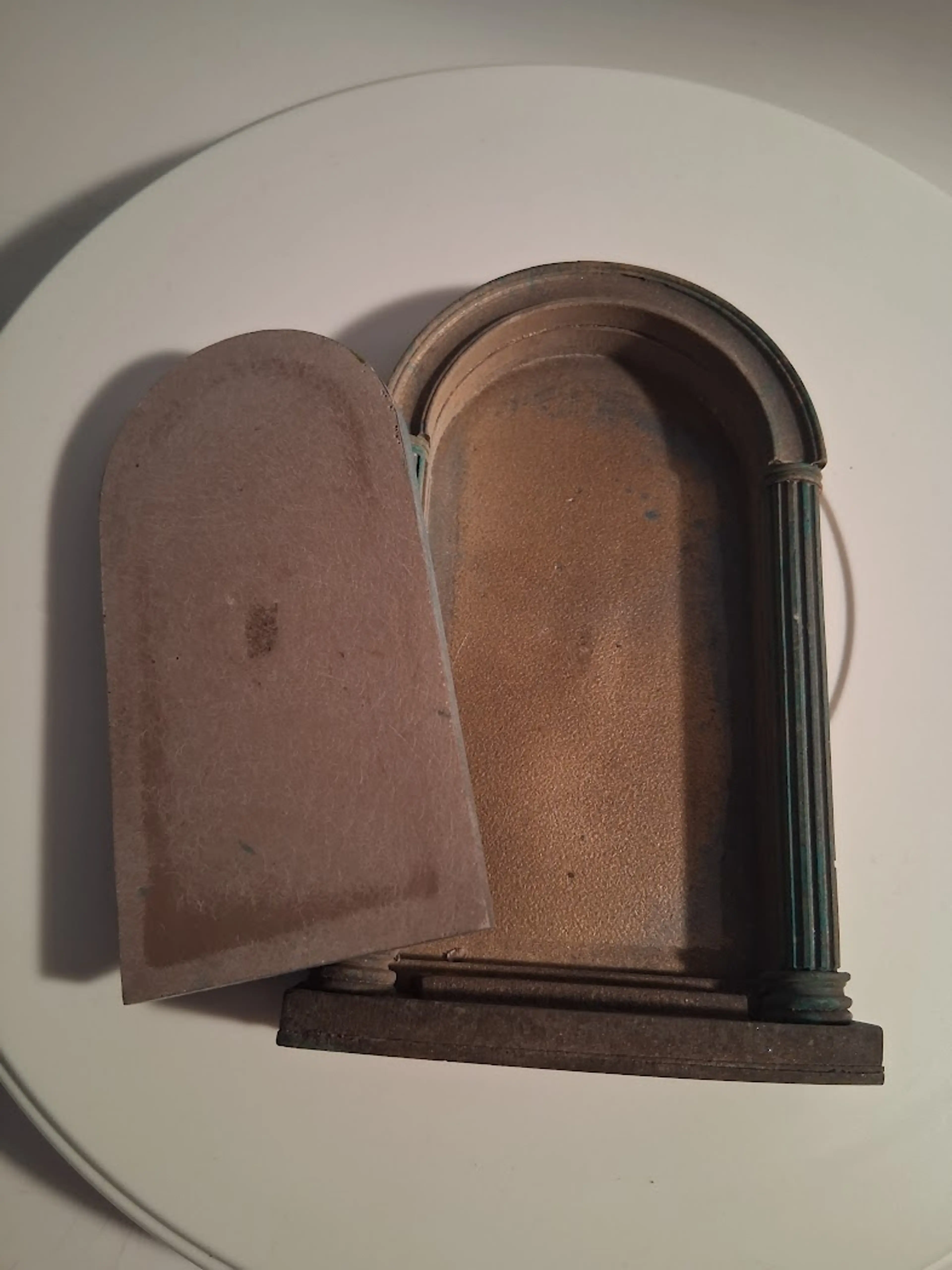 Image 3 of 4