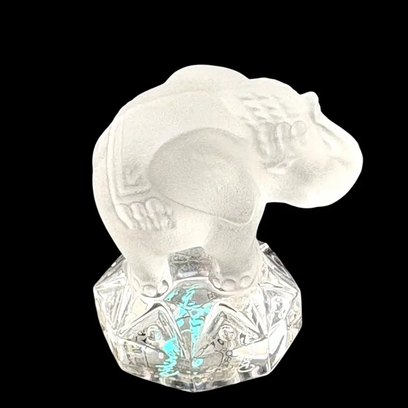 Vintage Goebel Crystal Mini Elephant 1.75” Tall x 1.5” Wide x 1” Deep