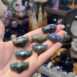 Labradorite Angle Wing Heart (1)