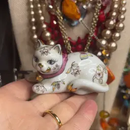 Vintage Franklin Mint Cat