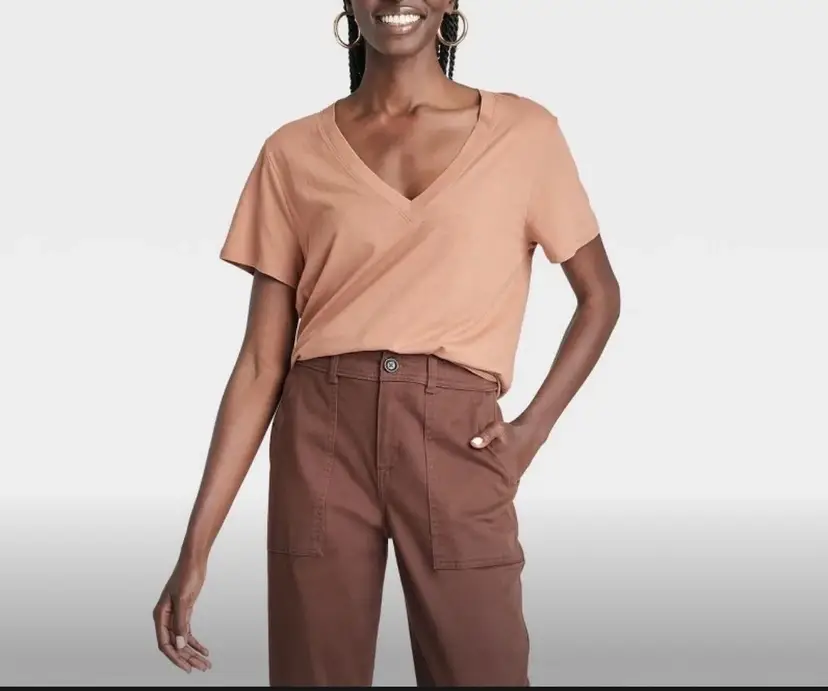 Short Sleeve V-Neck T-Shirt Sz Large x2 Bundle NEW