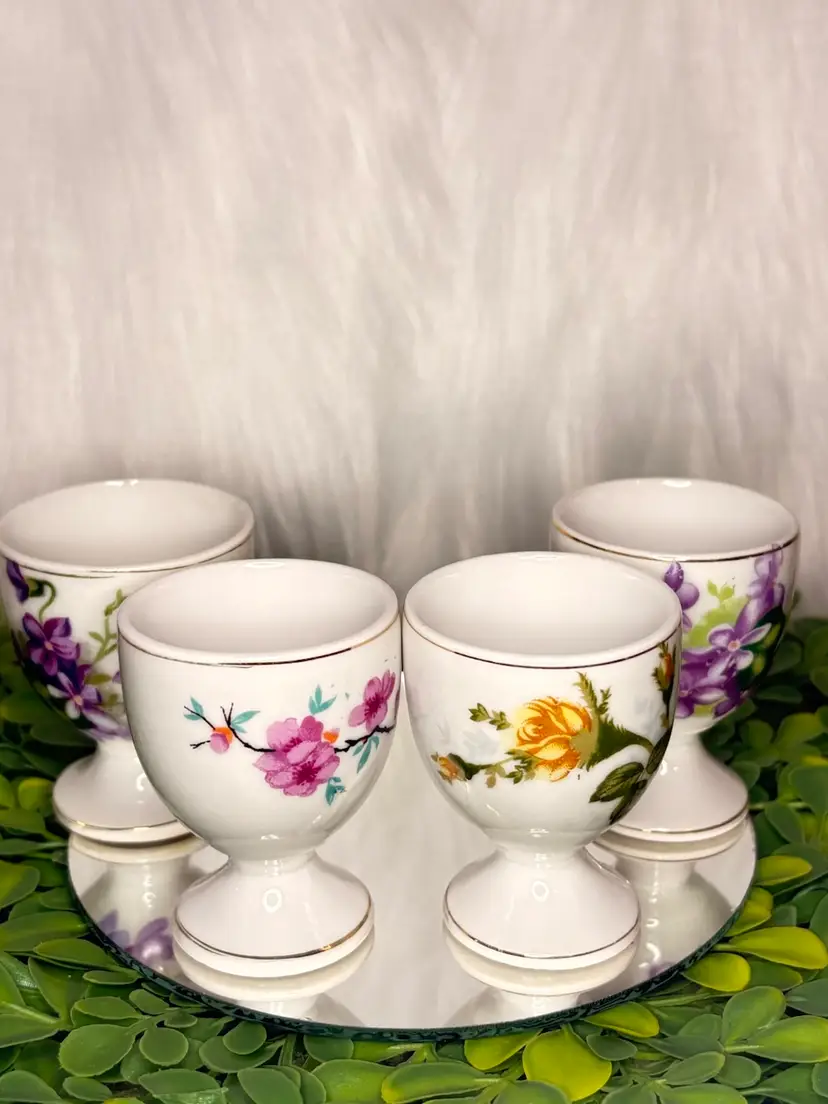 Set Of 4: Vintage Porcelain Floral Footed Egg Cups