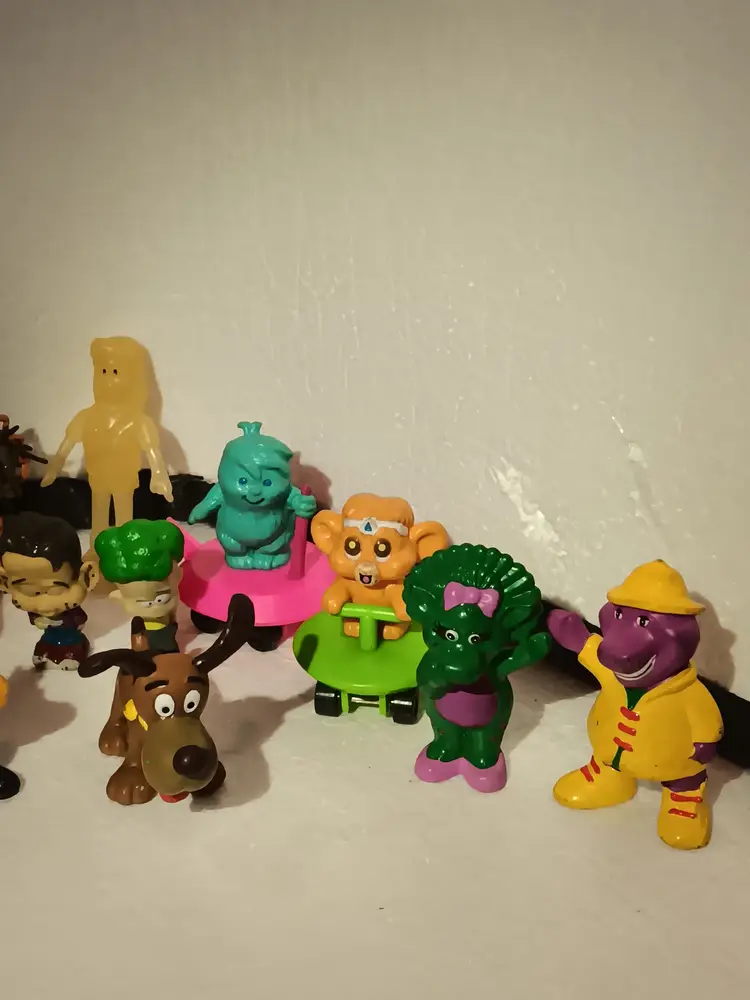 90s pvc toy lot