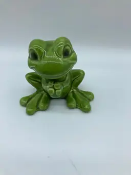 1992 GOEBEL GERMANY GREEN FROG FIGURINE MASTER PAINTER KERSTIN KLEPKE-SIGNED