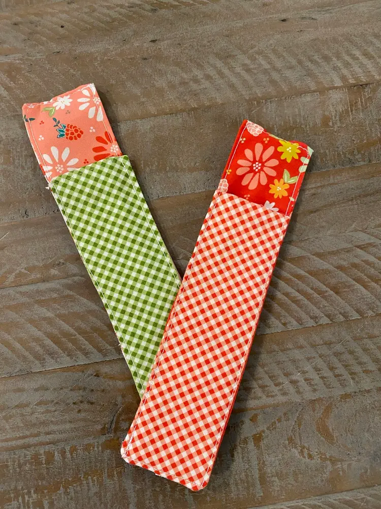 Pen Holder (Set Of 2)