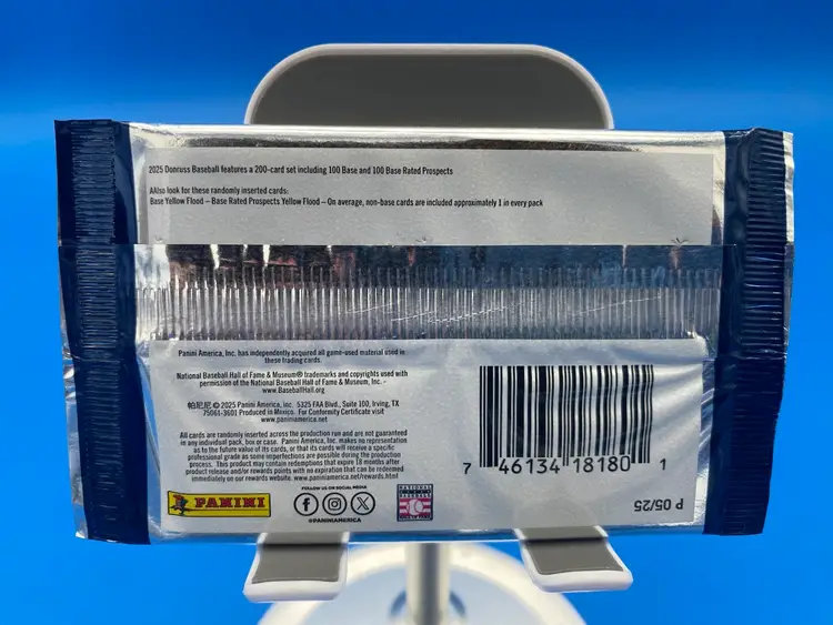 Panini Donruss 2025 Baseball 5 Trading Card Pack - Sealed