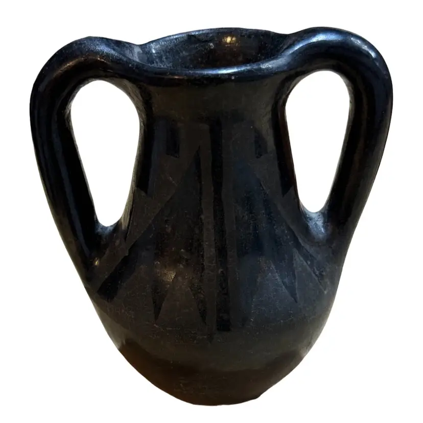 1932 Puye/Santa Clara Pueblo Pottery