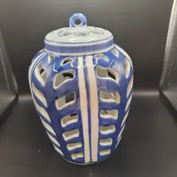 DeChang Blue & White Porcelain Ginger Jar Latttce Style Candle Holder Lantern