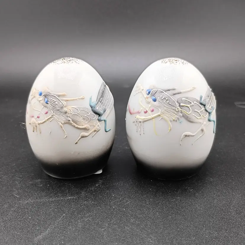 Vintage dragonware salt and pepper set
