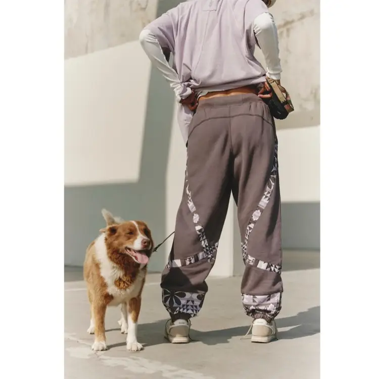 NWT FREE PEOPLE MOVEMENT SNOW FLOW JOGGERS