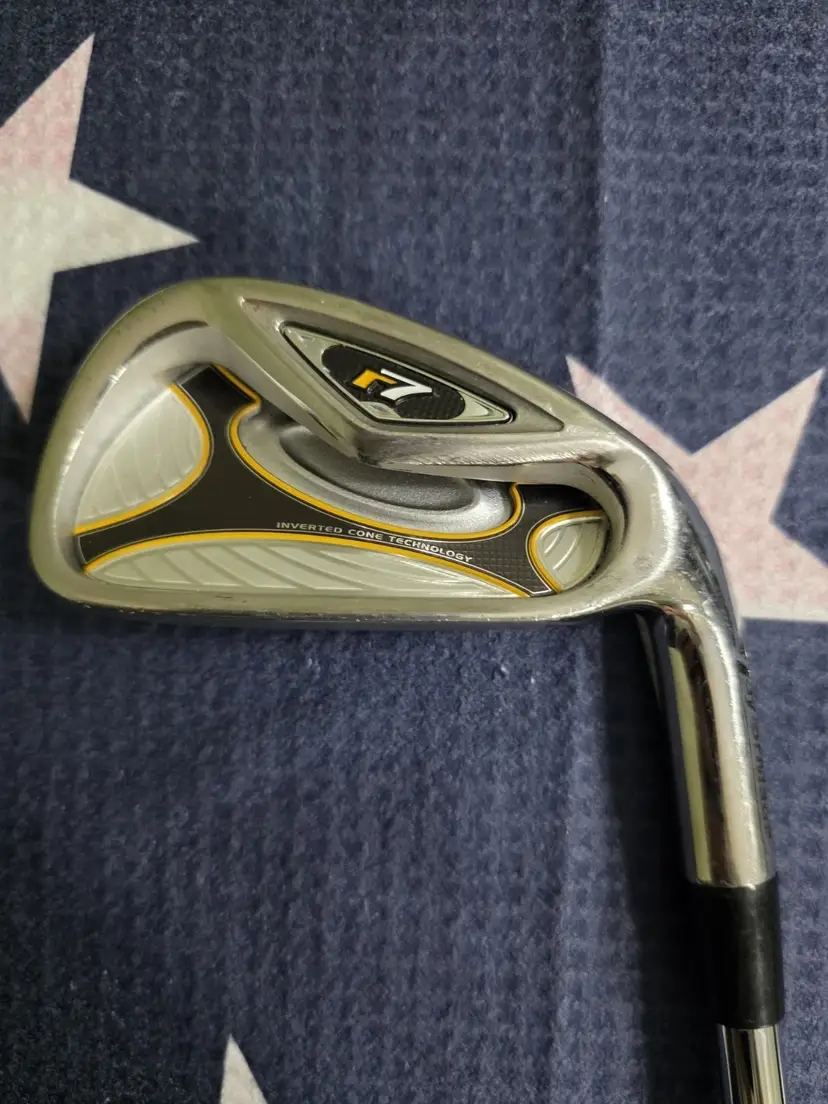 🔥⛳ Excellent RH TaylorMade R7 3 iron Dynamic Gold S300 Royal Grip!🔥⛳