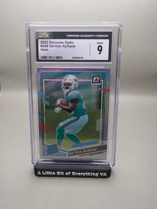 De'Von Achane #269 2023 Optic CGC 9