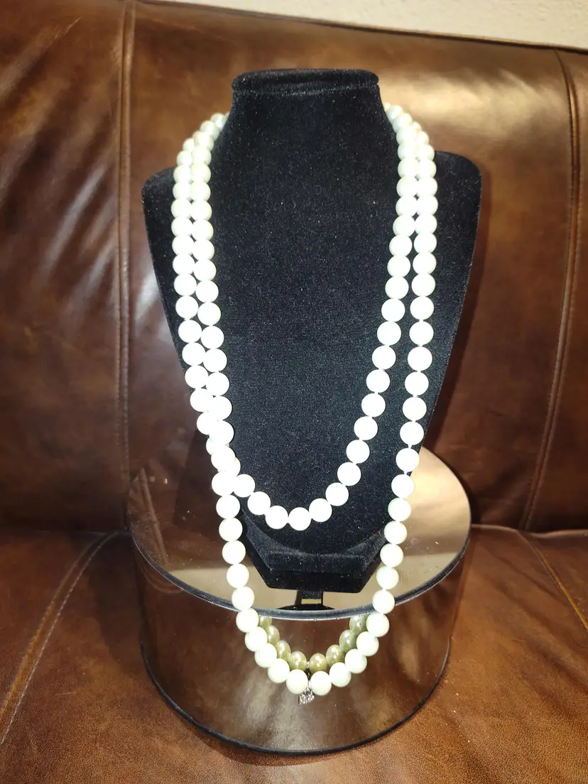 Vtg Givenchy Fanx Pearl Long Necklace